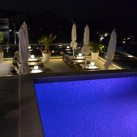 Kalamper Apartments Dobra Voda Exteriér fotografie