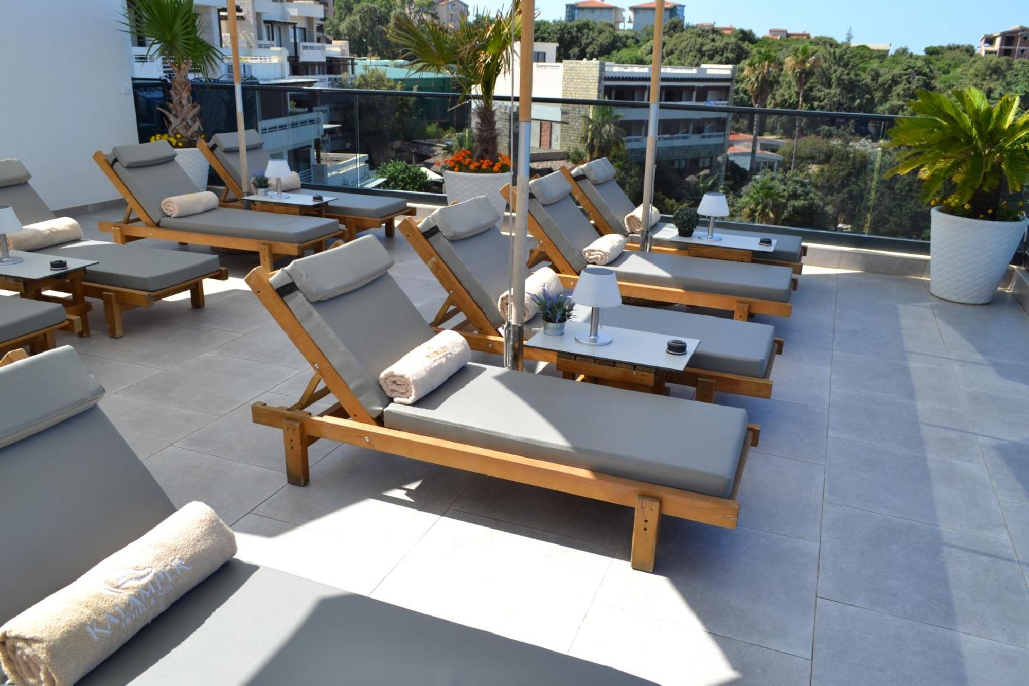 Kalamper Apartments Dobra Voda Exteriér fotografie